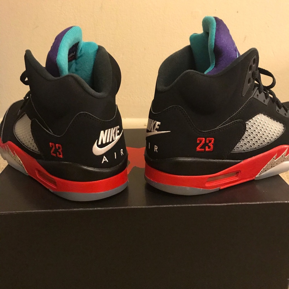 RETRO 5 TOP 3 - Picture 6 of 11